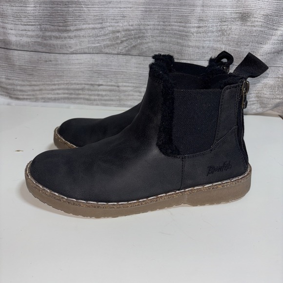 Blowfish Malibu Women's 6 Black Chillin Shearling Faux Fur Ankle Boot - Picture 4 of 12